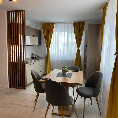 Wonderland Apartment Bistriţa Exteriér fotografie